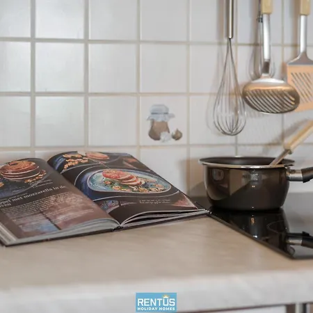 Prázdninový dům Casa Nicky - Cosy Family By The Sea In