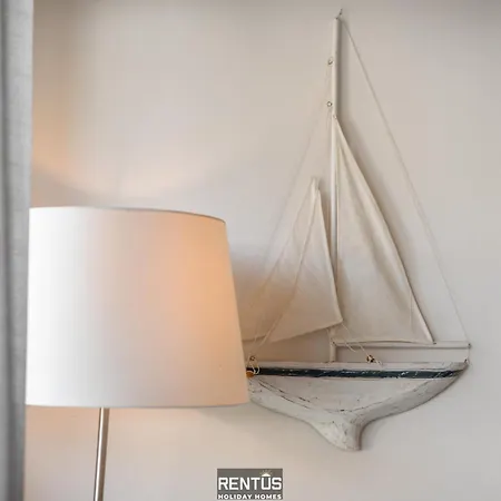 Casa Nicky - Cosy Family By The Sea In *